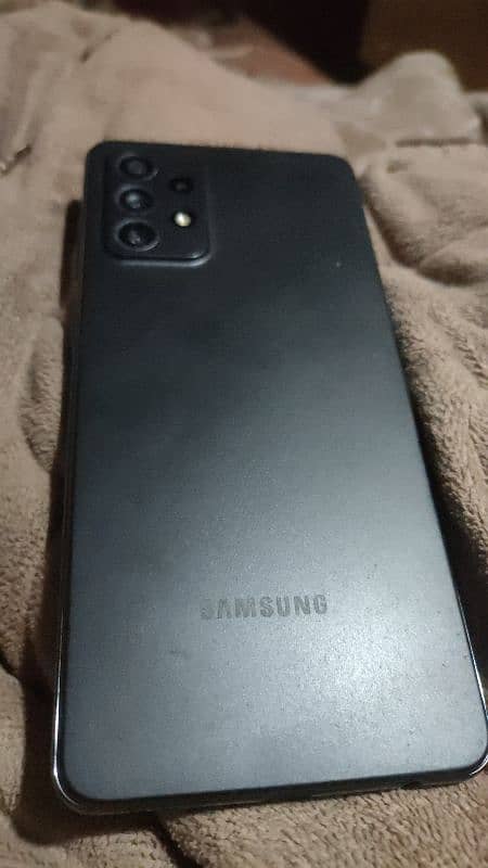 Samsung galaxy a72 1