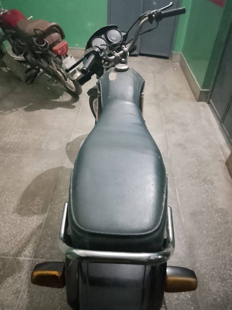 Honda CD 70 2018 5