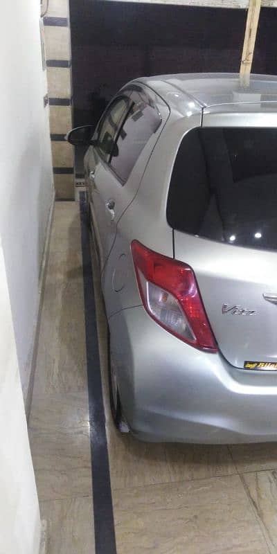 Toyota Vitz 2011 0