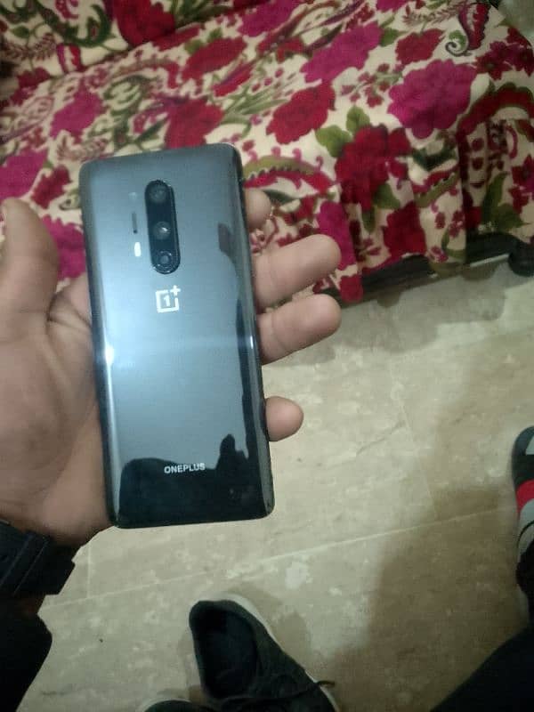 one plus 8pro urgent sale pta proved 9