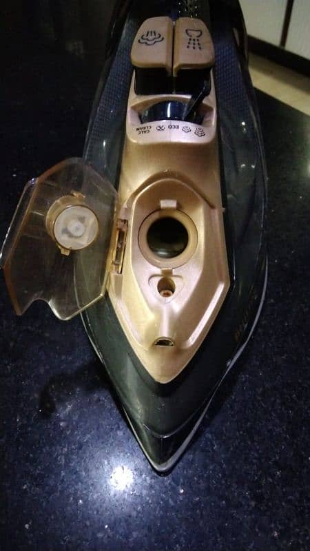 Phillips Steam Iron 3