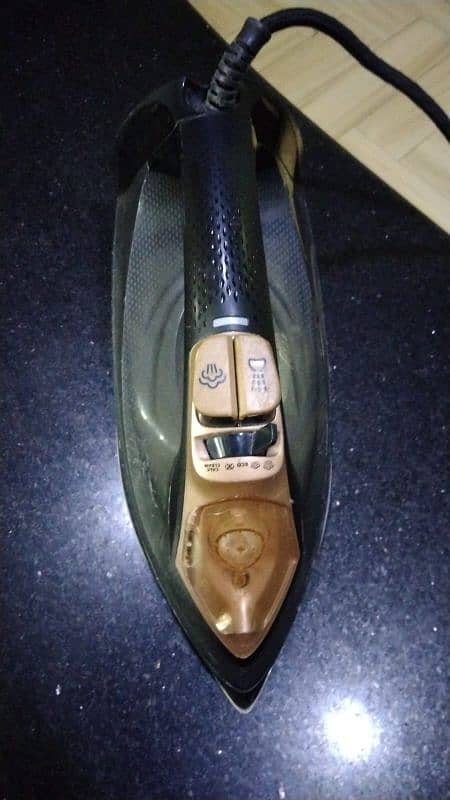 Phillips Steam Iron 4