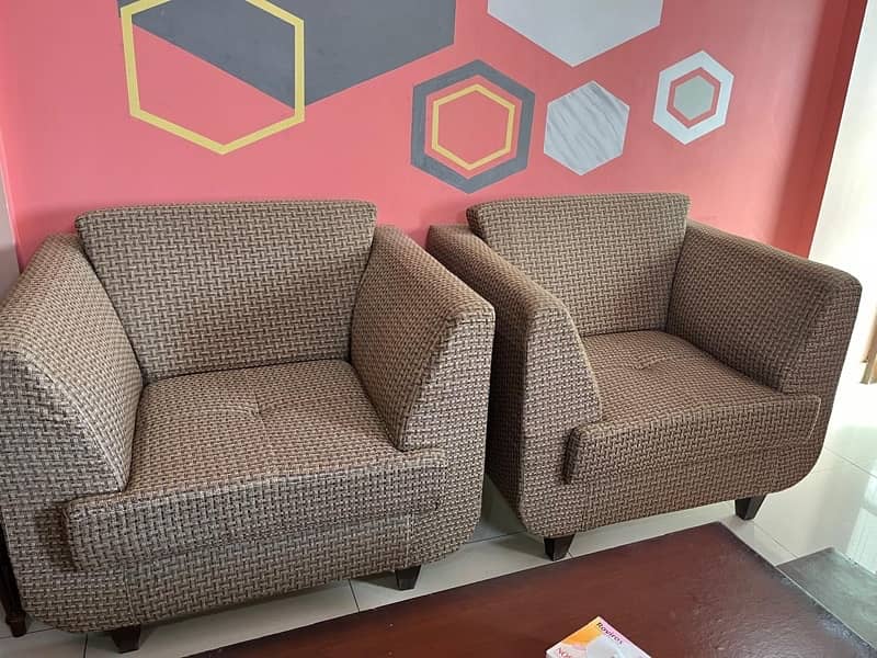 8 seater and 5 seater sofa set available 4