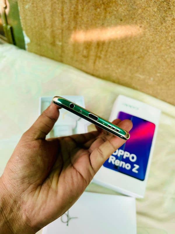 Oppo Reno z urgent sale brand new condition 7