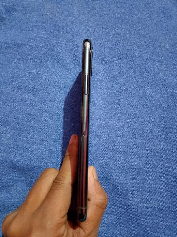 iphone 11 pro max 256 GB PTA approve 8