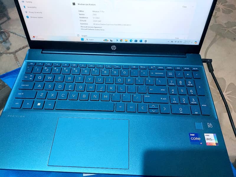 DELL Windows 11 Pro, 12 Gen 1