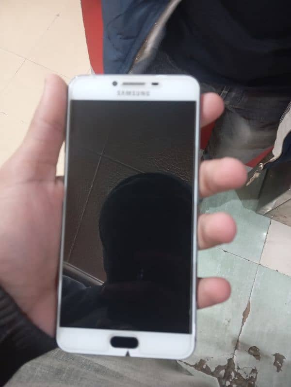 Samsung galaxy c7 8