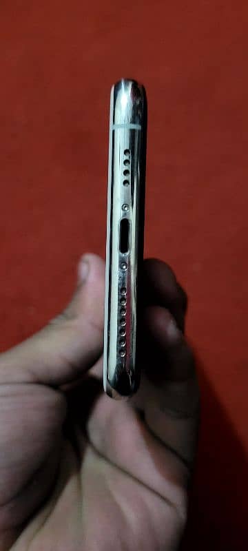 iPhone 11 pro max 256gb non pta 2