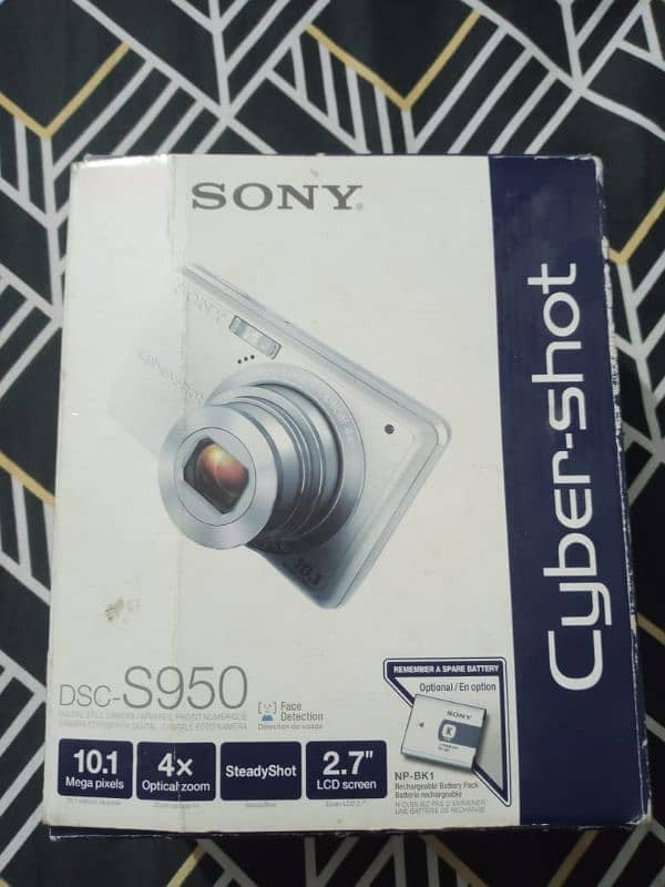 Sony cyber shot DSC-S950 digital camera 4