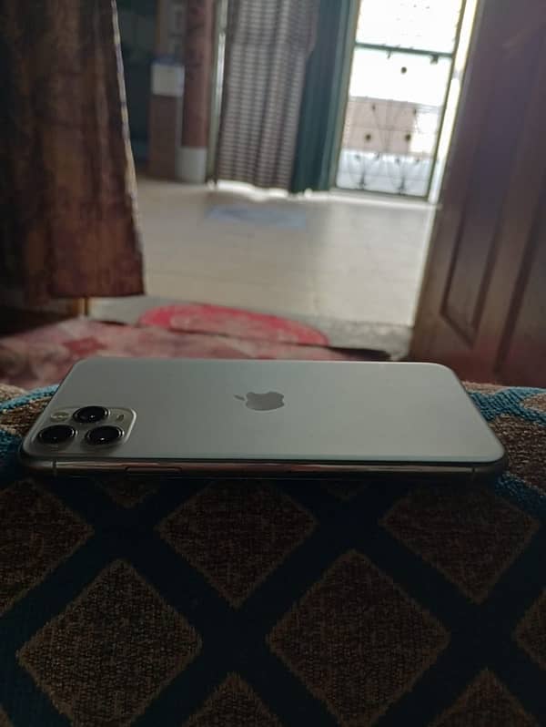 iphone 11 promax 64gb non pta 2