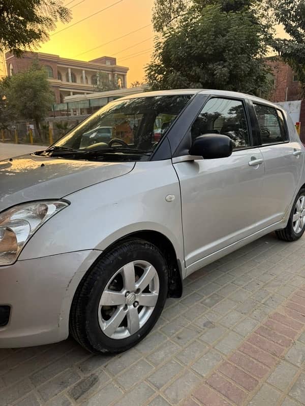 Suzuki Swift 2012 DXL 5