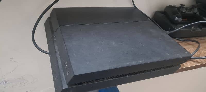 playstation 4 fat 1 Tb 2