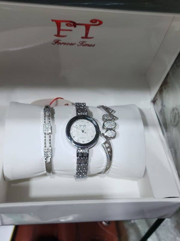 lADIES WATCHES 1