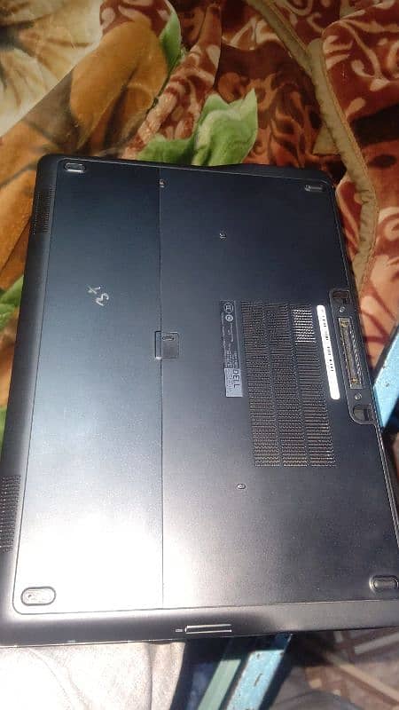 Dell Laptop Latitude E7440 i5  4th Generation 4