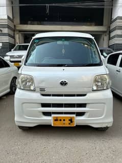 Toyota Pixis Epoch 2013