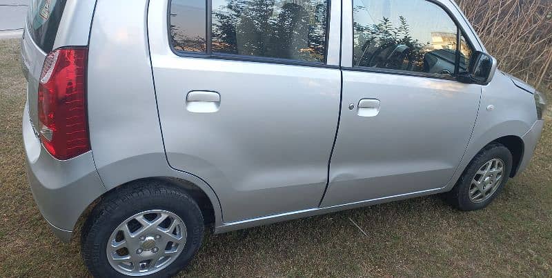 Suzuki Wagon R 2022 8