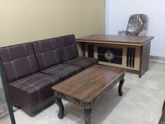 brand new sofa set with boss chair and table