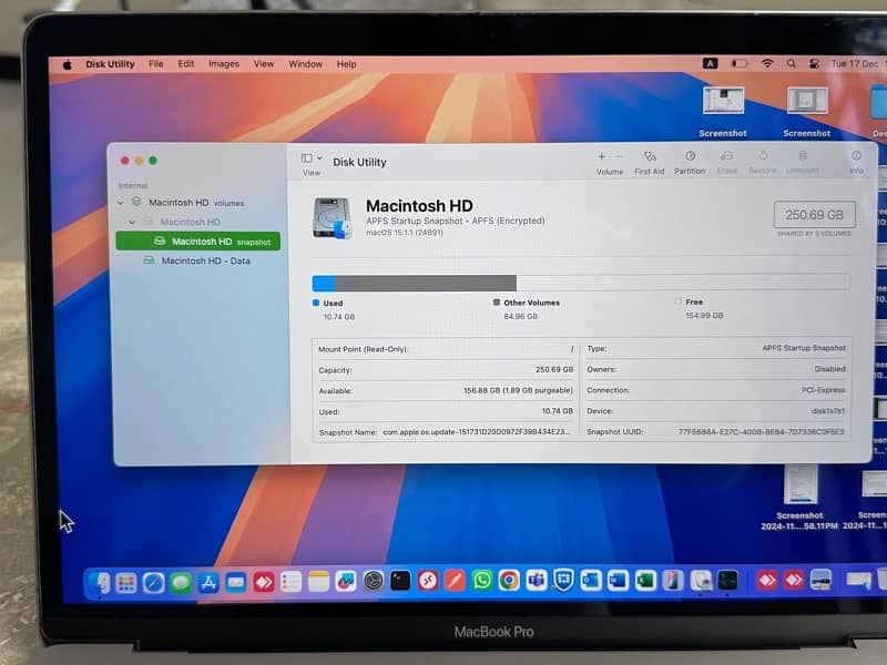 MacBook Pro 2019 | Core i5 | 16GB RAM | 256GB SSD | 13-INC - Excellent 7