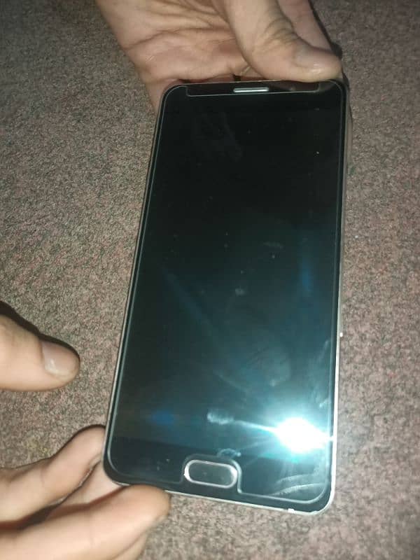 A1 Mobile Hai bilkul ok hai Samsung Galaxy hai 3 16 hai 3