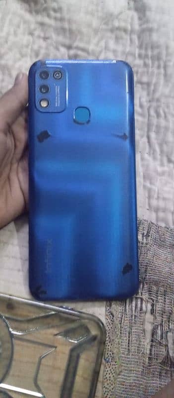 Infinix 4