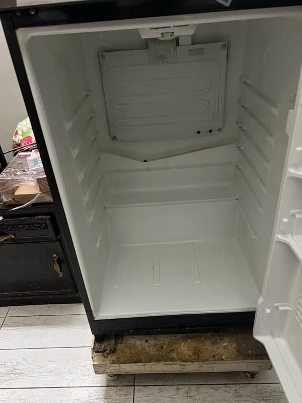 Dawlance Refrigerator 11cft 4