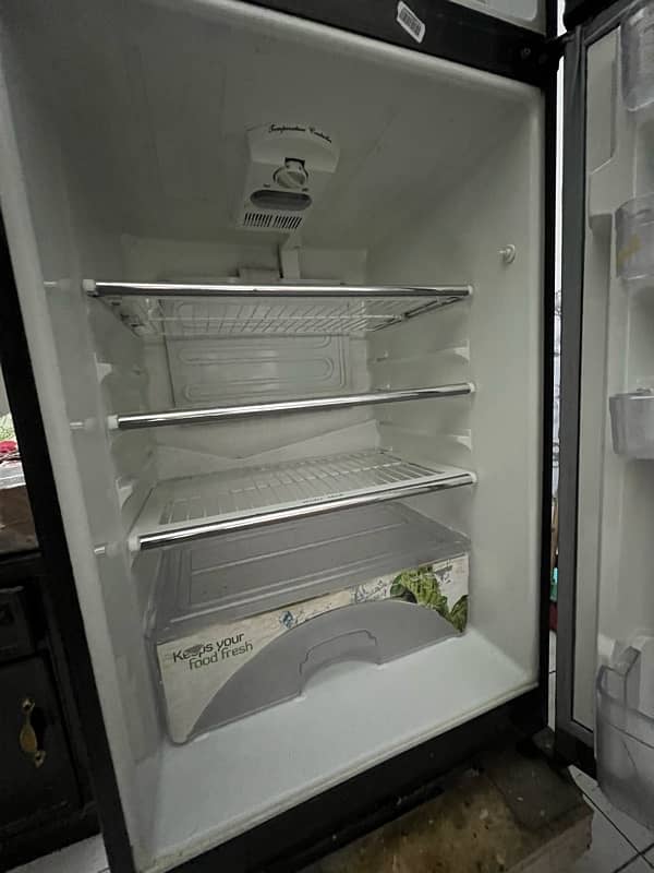 Dawlance Refrigerator 11cft 11