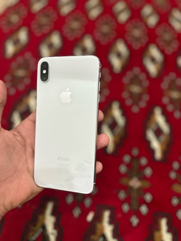 IPHONE XS MAX 1