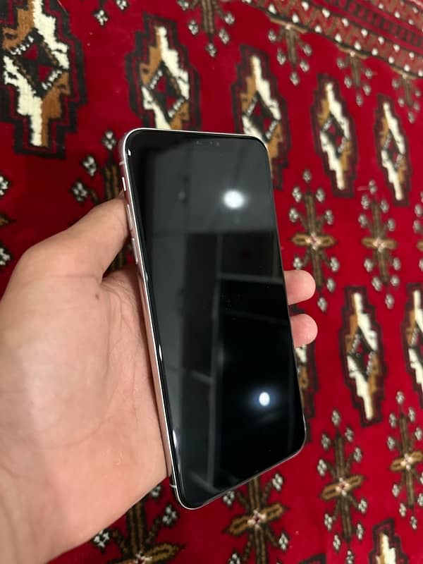 IPHONE XS MAX 4