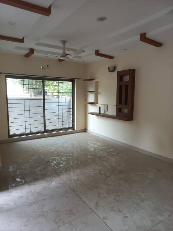 5 Marla house for rent Bijli Pani gas available in DHA Rahbar 11 sector 2 defence Road Lahore 1