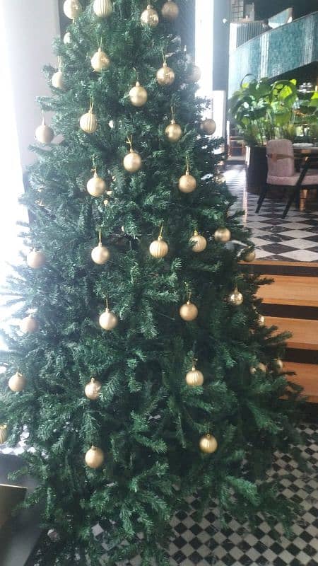 Christmas tree, artificial green tree, American tree 3