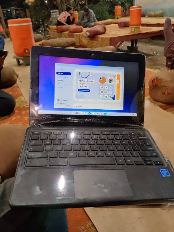 lenovo Chromebook 360 touch 8