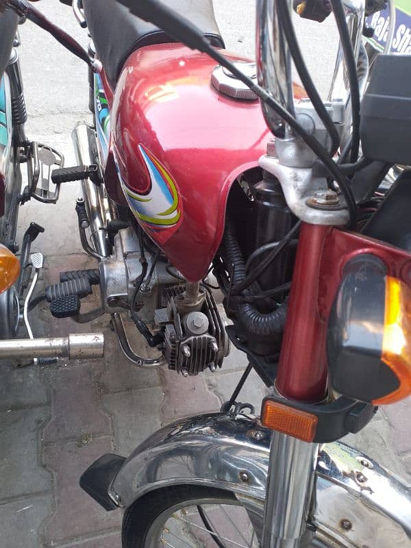 1x Honda CD 2007  RAWALPINDI and 2x china bikes 11