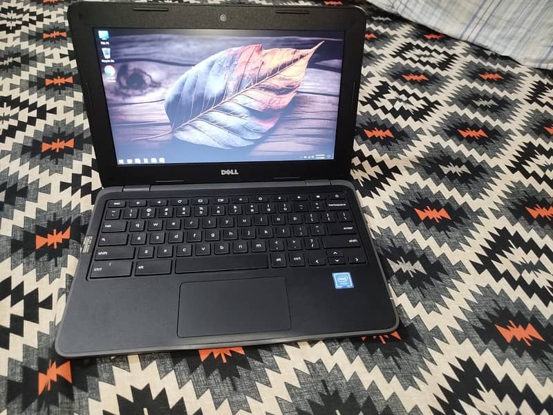 SLIGHTLY USED SALE LAPTOP 13