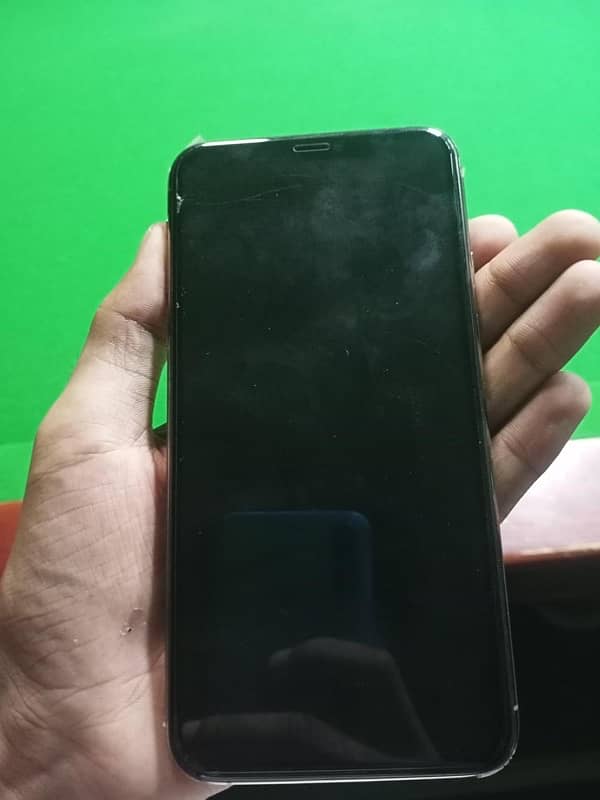 iphone 11 pro max non pta 4