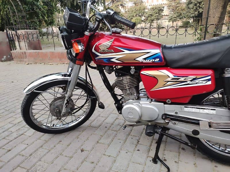 Honda CG 125 6