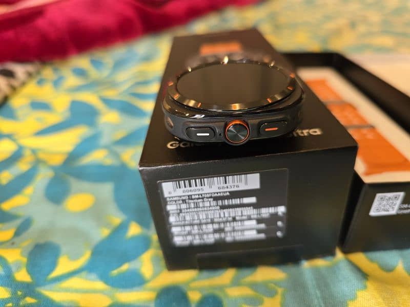 Samsung Galaxy watch ultra LTE ( Sim Version ) 6