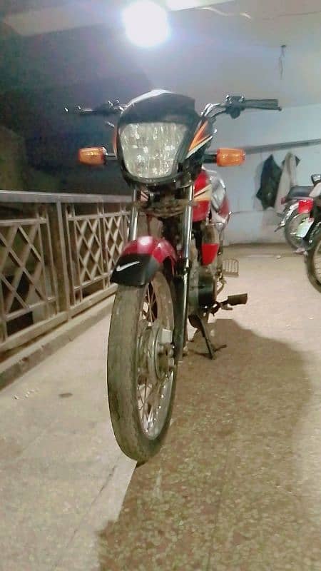 Dream Honda125 Like new condition All documents Clear Urgent sale 0