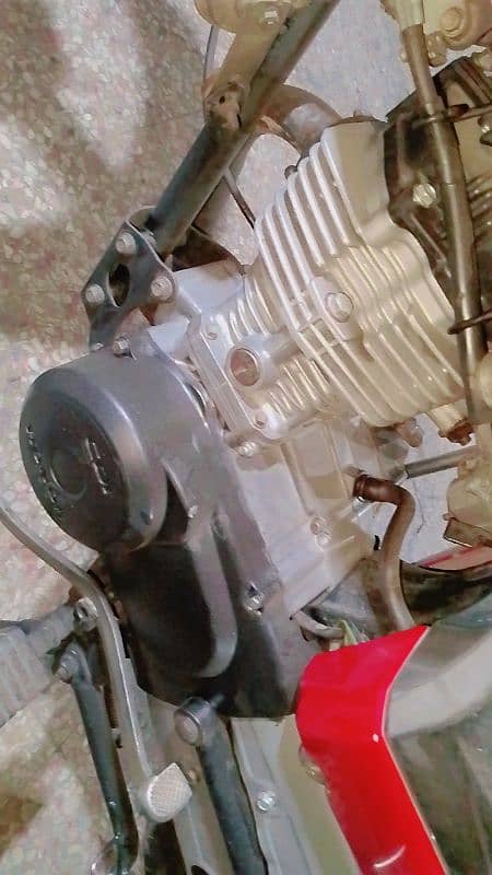 Dream Honda125 Like new condition All documents Clear Urgent sale 5