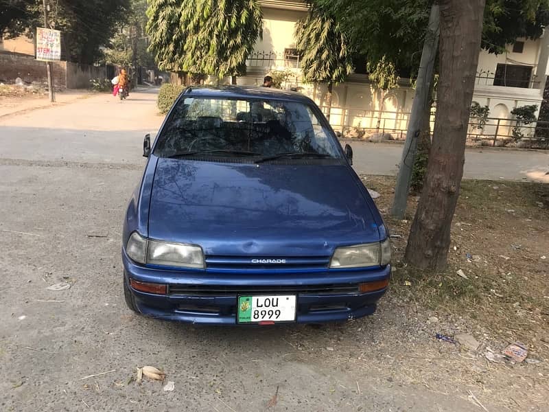 Daihatsu Charade 1994 4