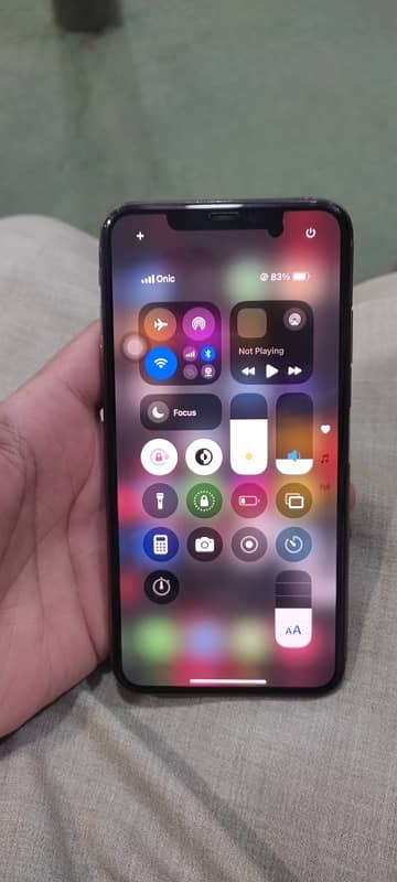 IPhone Xs Max  10 By 10 3