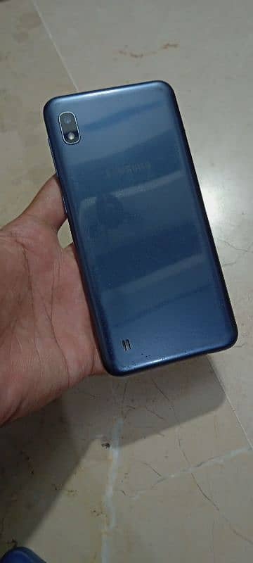 Samsung A10 2gb 32 gb 3