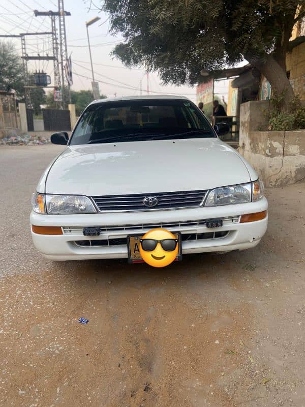 Toyota Corolla XE 1999 4