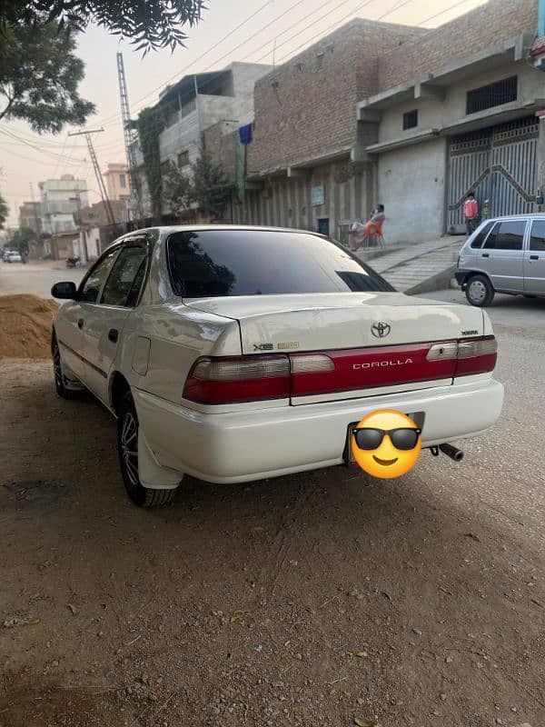 Toyota Corolla XE 1999 13