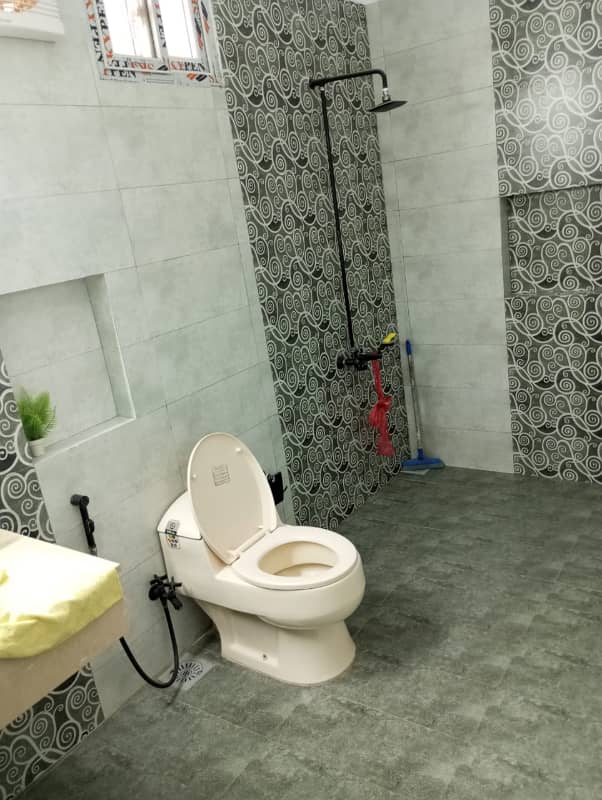 PIA SOCIETY 3 BED DD 1ST FLOOR PORTION FOR RENT 3