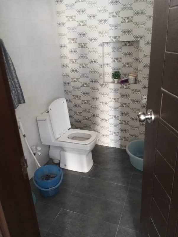 PIA SOCIETY 3 BED DD 1ST FLOOR PORTION FOR RENT 6