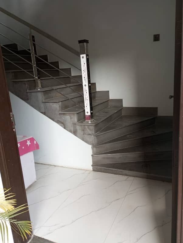 PIA SOCIETY 3 BED DD 1ST FLOOR PORTION FOR RENT 12