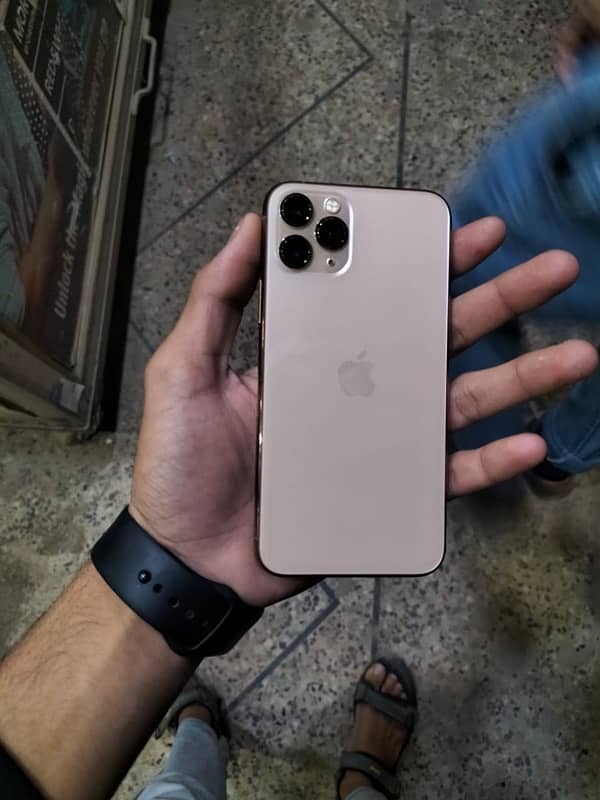 IPHONE 11 pro 256gb pta approved 0