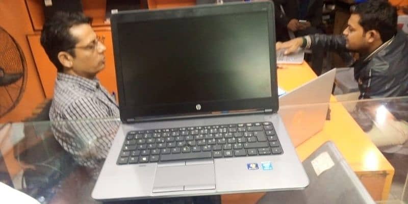 Hp laptop  core i5 6_30 model new 8 gb 4th generation 0