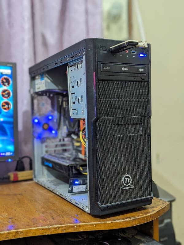 4th Gen gaming PC 27inch 2k led rx 470 1