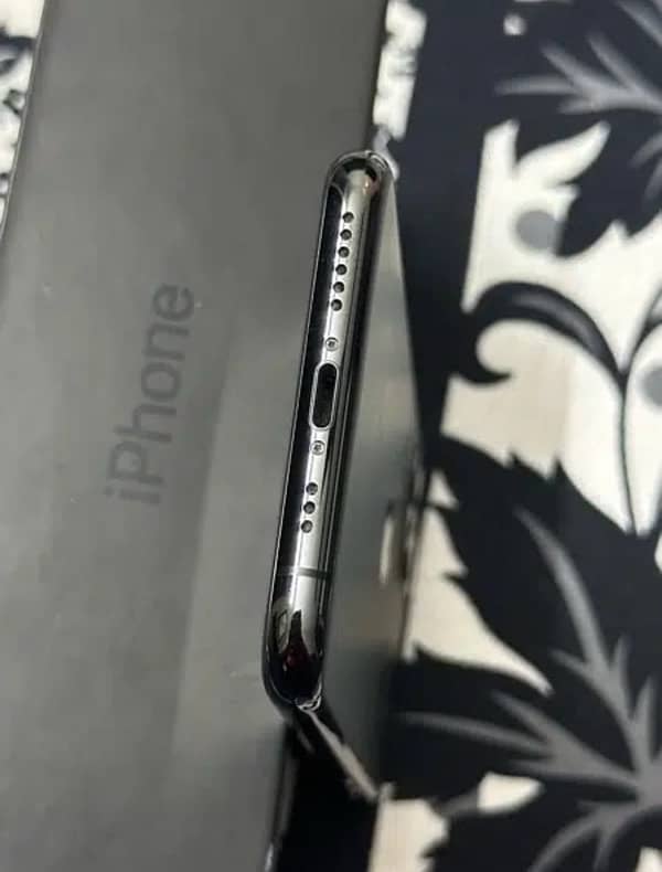 iPhone 11 Pro PTA Approved 4